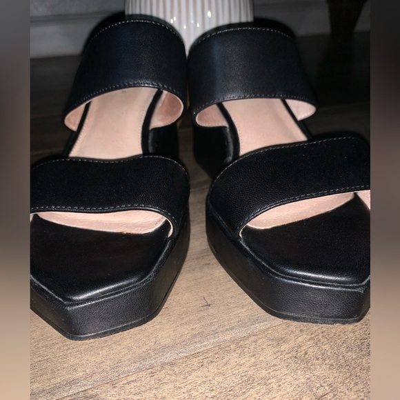 CECELIA NEW YORK BAILY BLACK LEATHER PLATFORM SLIDE SANDAL - Picture 5 of 9